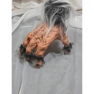 New with Tags Animated Halloween Hairy Walking Hand Prop (Moves & Growls)